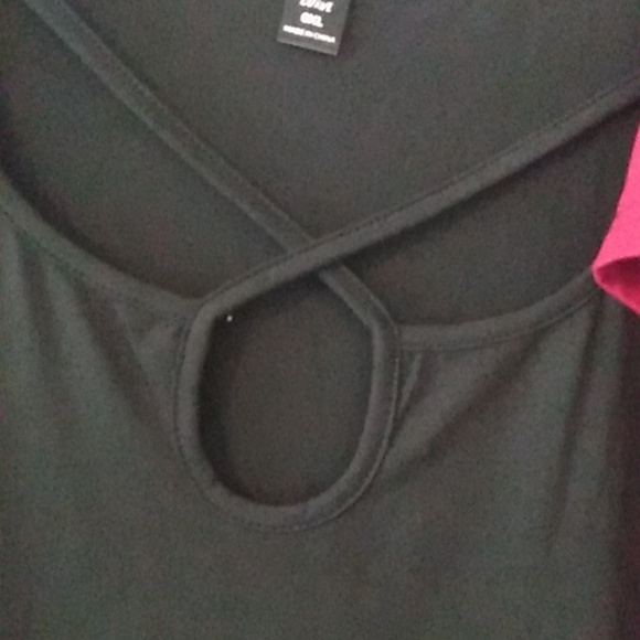 Two tops - Picture 2 of 4